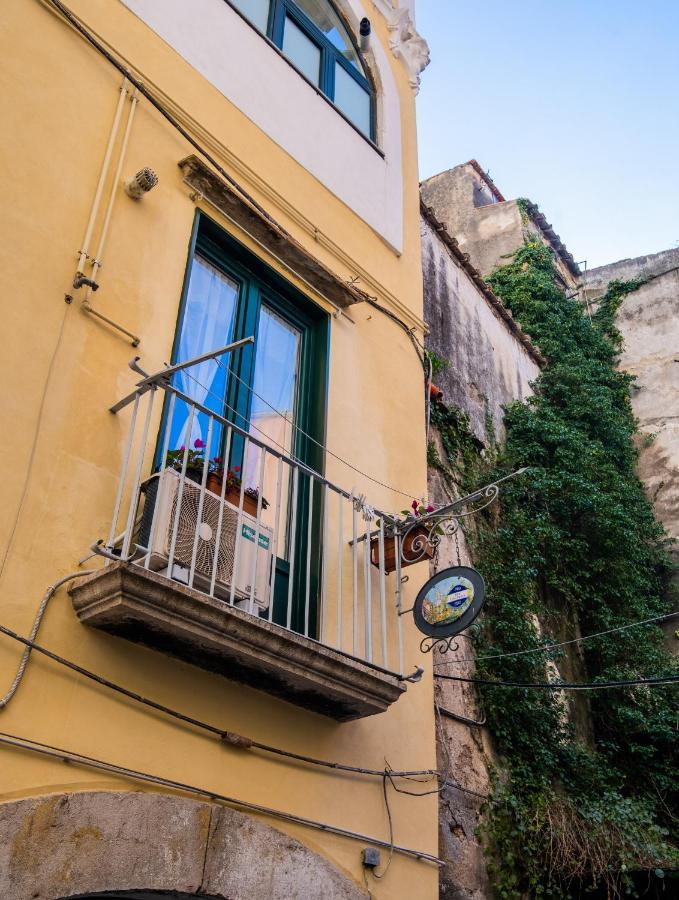 Terre Dipinte Bed & Breakfast Salerno Exterior photo